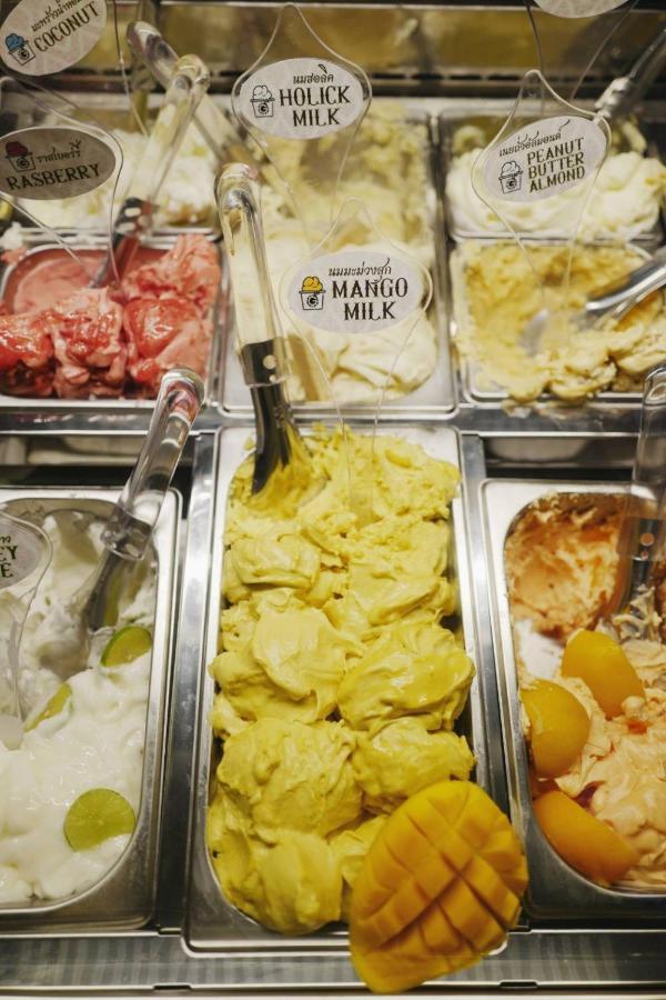Ghee Gelato House Banguecoque Exterior foto